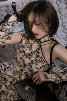 yin乱的新婚夜苏小洁