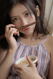 《完美邻居》电影在线观看中文版